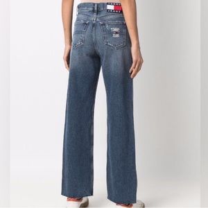 Tommy Hilfiger Denim Betsy Loose Mid Rise Embroidered Logo Jeans